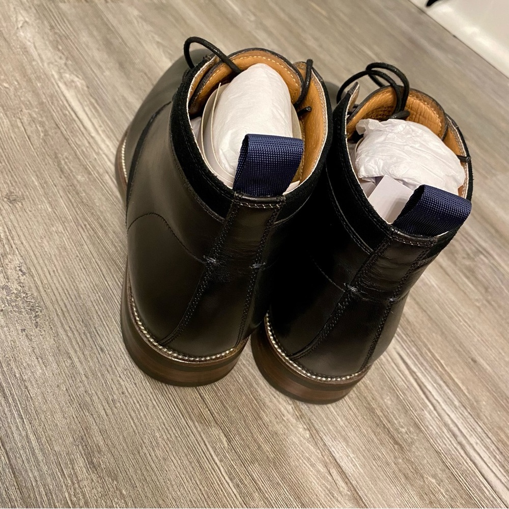 florsheim uptown chukka boot